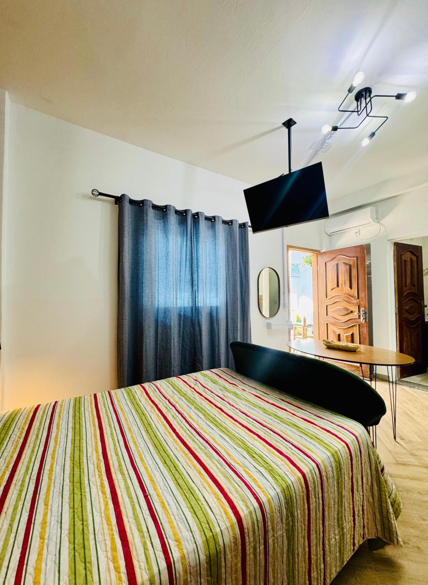 Prado Guest House 2 フロリアノポリス エクステリア 写真